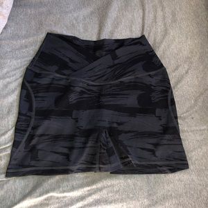 Alphalete womens surface pro biker shorts